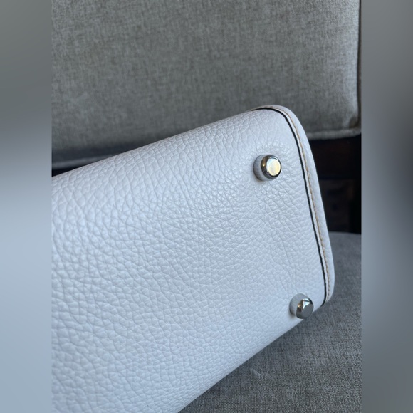 NWT!COACH DEMPSEY TOTE 22 IN SIGNATURE JACQUARD WITH RAINBOW STRIPE(COACH CJ576) - Picture 6 of 10